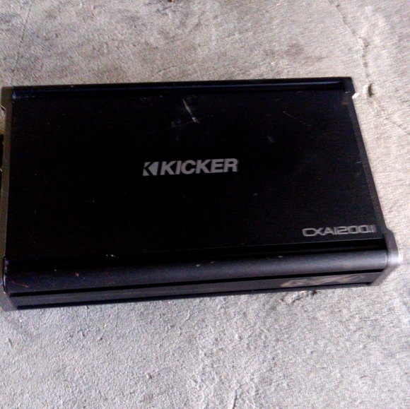 Kicker cxa1200.1 amplifier - Picture 1 of 1